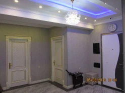 Satılır yeni tikili 4 otaqlı 165 m², Nəriman Nərimanov m.-2 Satılır yeni tikili 4 otaqlı 165 m², Nəriman Nərimanov m.-2