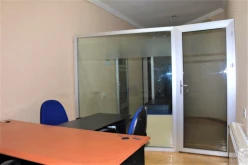 İcarə ofis 12 otaqlı 400 m², 9-cu mikrorayon q.-9