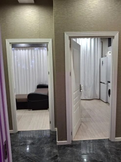 Satılır yeni tikili 2 otaqlı 60 m², İnşaatçılar m.-15