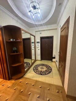 Satılır yeni tikili 2 otaqlı 90 m²,  Azadlıq prospekti m.-5
