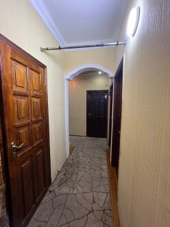 Satılır köhnə tikili 3 otaqlı 90 m²,  Həzi Aslanov m.-9