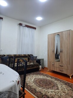 İcarə köhnə tikili 1 otaqlı 39 m²,  28 May m.-2