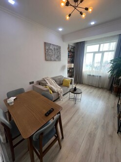 Satılır yeni tikili 2 otaqlı 53 m²,  Masazır-2