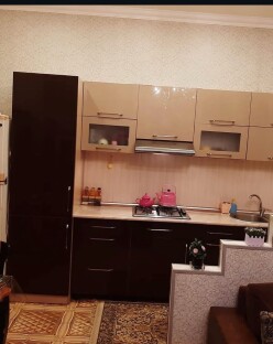Satılır köhnə tikili 2 otaqlı 50 m²,  Bakıxanov-3