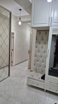 Satılır yeni tikili 2 otaqlı 65 m², İnşaatçılar m. Satılır yeni tikili 2 otaqlı 65 m², İnşaatçılar m.