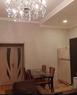 Satılır köhnə tikili 2 otaqlı 50 m²,  Bakıxanov-2