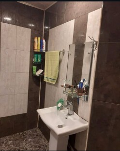 Satılır köhnə tikili 2 otaqlı 50 m²,  Bakıxanov-7