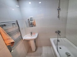 İcarə yeni tikili 3 otaqlı 80 m², İnşaatçılar m.-10 İcarə yeni tikili 3 otaqlı 80 m², İnşaatçılar m.-10