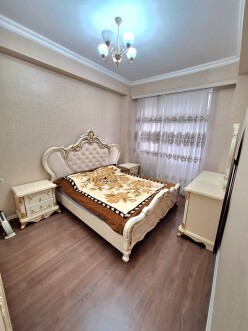 İcarə yeni tikili 3 otaqlı 80 m², İnşaatçılar m.-7 İcarə yeni tikili 3 otaqlı 80 m², İnşaatçılar m.-7