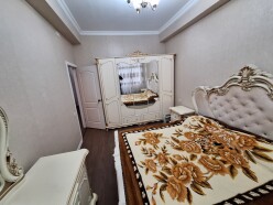 İcarə yeni tikili 3 otaqlı 80 m², İnşaatçılar m.-6 İcarə yeni tikili 3 otaqlı 80 m², İnşaatçılar m.-6