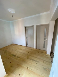 Satılır ev/villa 3 otaqlı 100 m², Binə q.-6