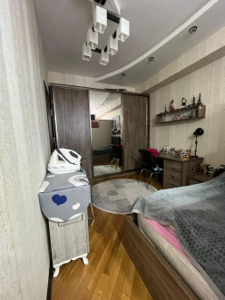 Satılır yeni tikili 3 otaqlı 125 m², İnşaatçılar m.-12