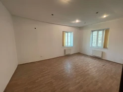 İcarə obyekt 900 m², 20-ci sahə q.-5