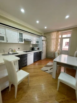 Satılır yeni tikili 2 otaqlı 105 m², Neftçilər m.-5