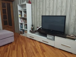 Satılır yeni tikili 3 otaqlı 80 m², İnşaatçılar m.-4