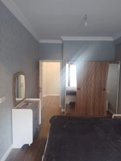 Satılır köhnə tikili 2 otaqlı 75 m², Nəriman Nərimanov m.-7