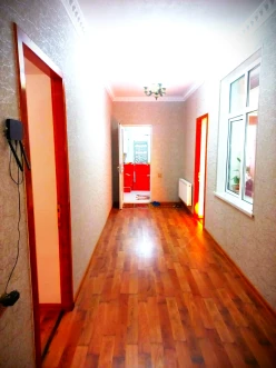Satılır bağ evi 300 m²,  Azadlıq prospekti m.-10