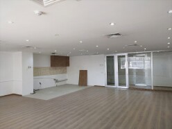 İcarə ofis 14 otaqlı 550 m²,  Səbail-5