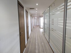İcarə ofis 14 otaqlı 550 m²,  Səbail-9