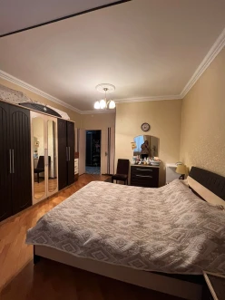 Satılır yeni tikili 3 otaqlı 90 m², İnşaatçılar m.-9