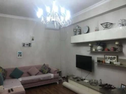 Satılır yeni tikili 2 otaqlı 60 m², İnşaatçılar m.-10