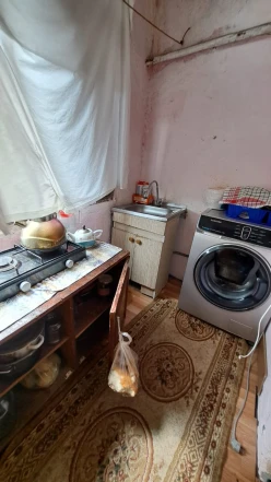 Satılır köhnə tikili 1 otaqlı 23 m², Bakıxanov q.-4