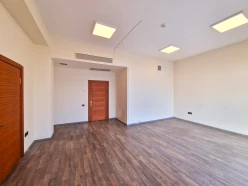 İcarə ofis 6 otaqlı 300 m², Xətai r.-4