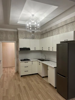 İcarə yeni tikili 3 otaqlı 100 m²,  İnşaatçılar m.-12