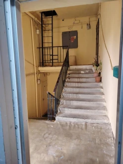 Satılır köhnə tikili 3 otaqlı 60 m²,  Həzi Aslanov m.-13