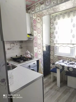 Satılır köhnə tikili 3 otaqlı 60 m²,  Həzi Aslanov m.-6