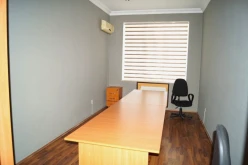 İcarə ofis 14 otaqlı 400 m²,  Səbail-14