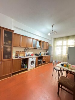Satılır yeni tikili 4 otaqlı 159 m²,  9-cu mikrorayon-6