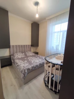 Satılır yeni tikili 2 otaqlı 60 m², İnşaatçılar m.-2