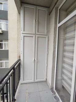 Satılır yeni tikili 2 otaqlı 60 m², İnşaatçılar m.-8