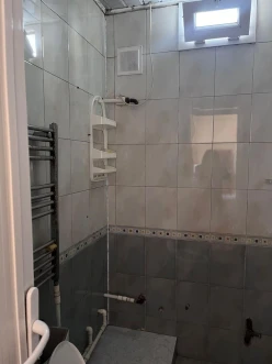 Satılır ev/villa 3 otaqlı 80 m², İnşaatçılar m.-17