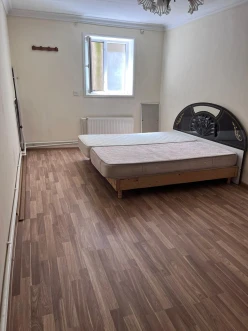 Satılır ev/villa 3 otaqlı 80 m², İnşaatçılar m.-5