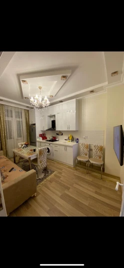 Satılır yeni tikili 3 otaqlı 60 m², İnşaatçılar m.-6