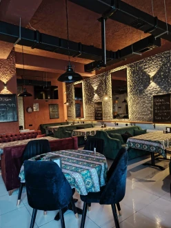 Satılır obyekt 130 m²,  Memar Əcəmi m.-2