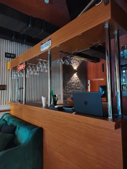 Satılır obyekt 130 m²,  Memar Əcəmi m.-10