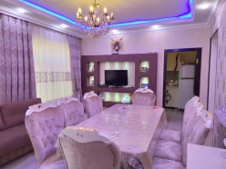 Satılır ev/villa 7 otaqlı 208 m², Badamdar q.-2