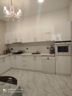 Satılır ev/villa 5 otaqlı 185 m², Badamdar q.-11