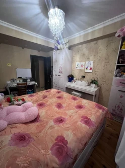 Satılır yeni tikili 2 otaqlı 62 m², İnşaatçılar m.-12