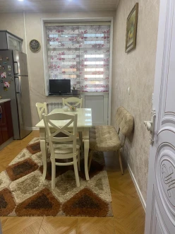 Satılır yeni tikili 3 otaqlı 105 m², İnşaatçılar m.-10