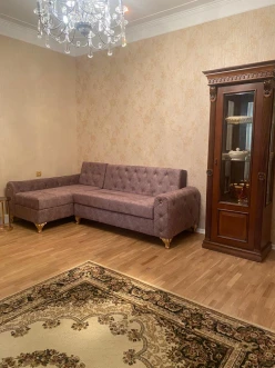 Satılır yeni tikili 3 otaqlı 105 m², İnşaatçılar m.-6