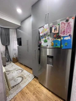 Satılır yeni tikili 2 otaqlı 62 m², İnşaatçılar m.-7