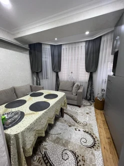 Satılır yeni tikili 2 otaqlı 62 m², İnşaatçılar m.-10