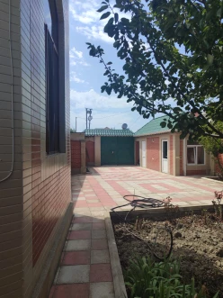 Satılır yeni tikili 4 otaqlı 200 m², Xaçmaz-5