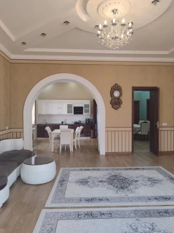 Satılır yeni tikili 4 otaqlı 200 m², Xaçmaz-9