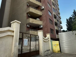 Satılır obyekt 440 m², 28 May m.-29