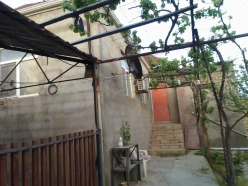 Satılır bağ evi 93 m²,  Sumqayıt-5